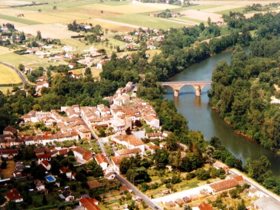 Port Bas Villa Brens  Bagian luar foto